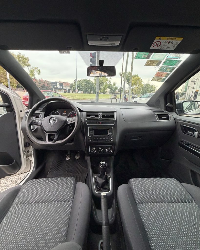 Volkswagen Suran 1.6 Track MT
