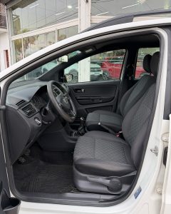 Volkswagen Suran 1.6 Track MT