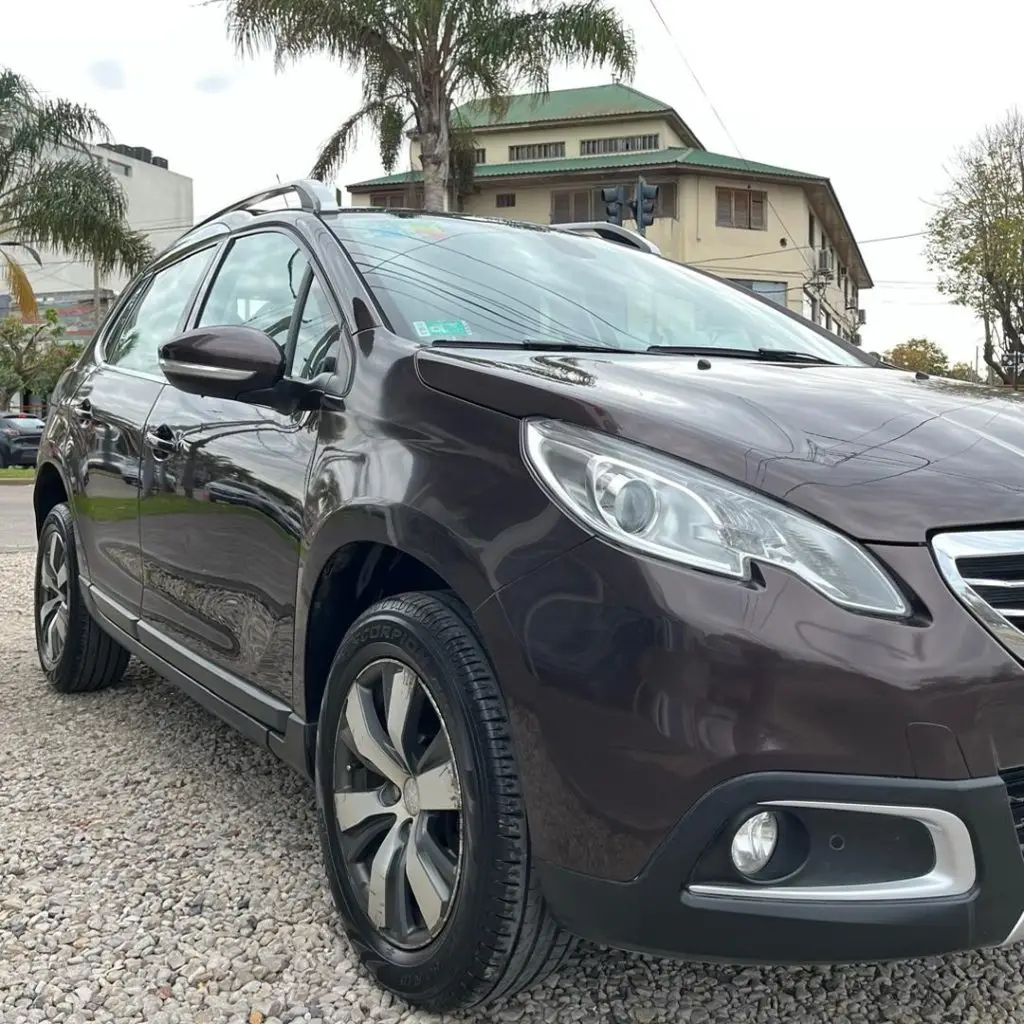 Peugeot 2008 Feline