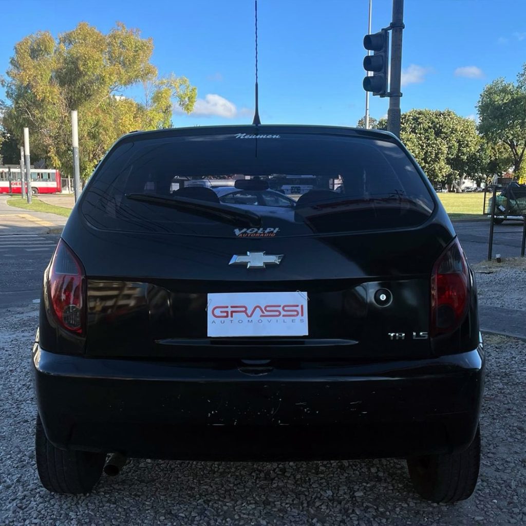 Chevrolet Celta LS 3