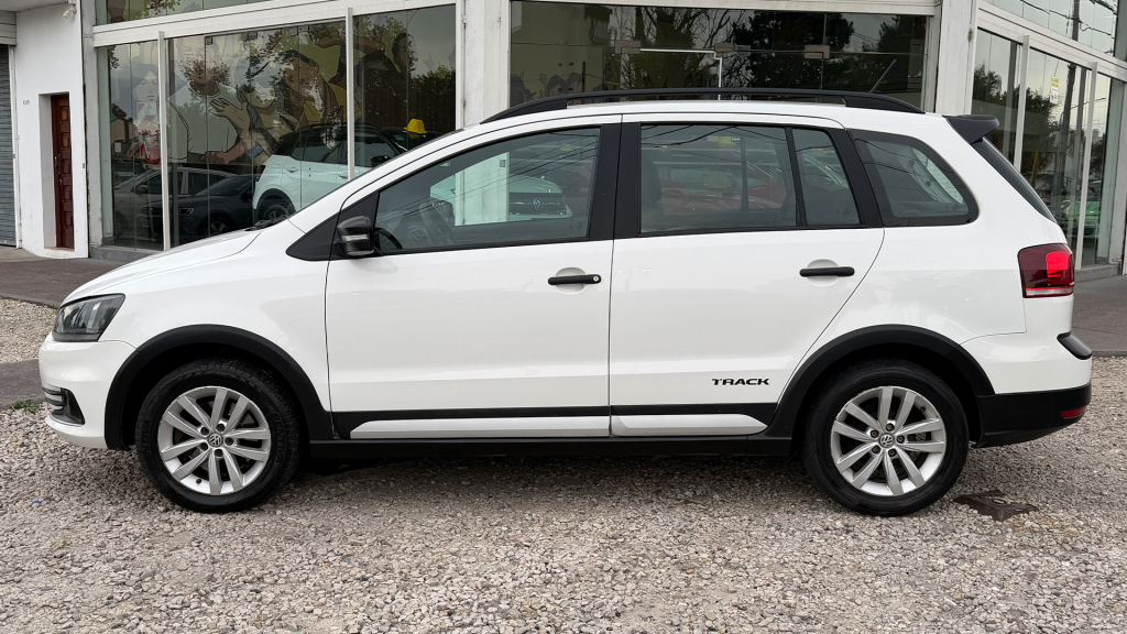 Volkswagen Suran Track