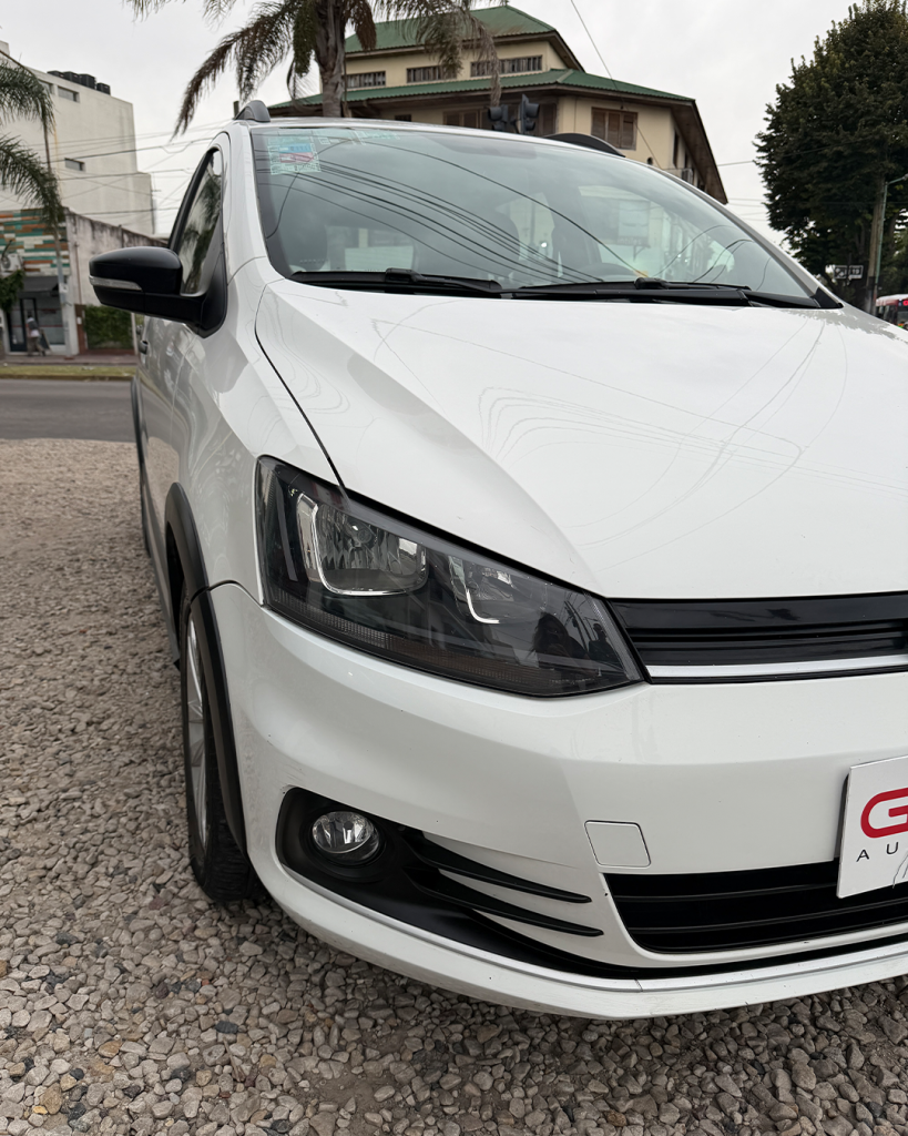 Volkswagen Suran Track