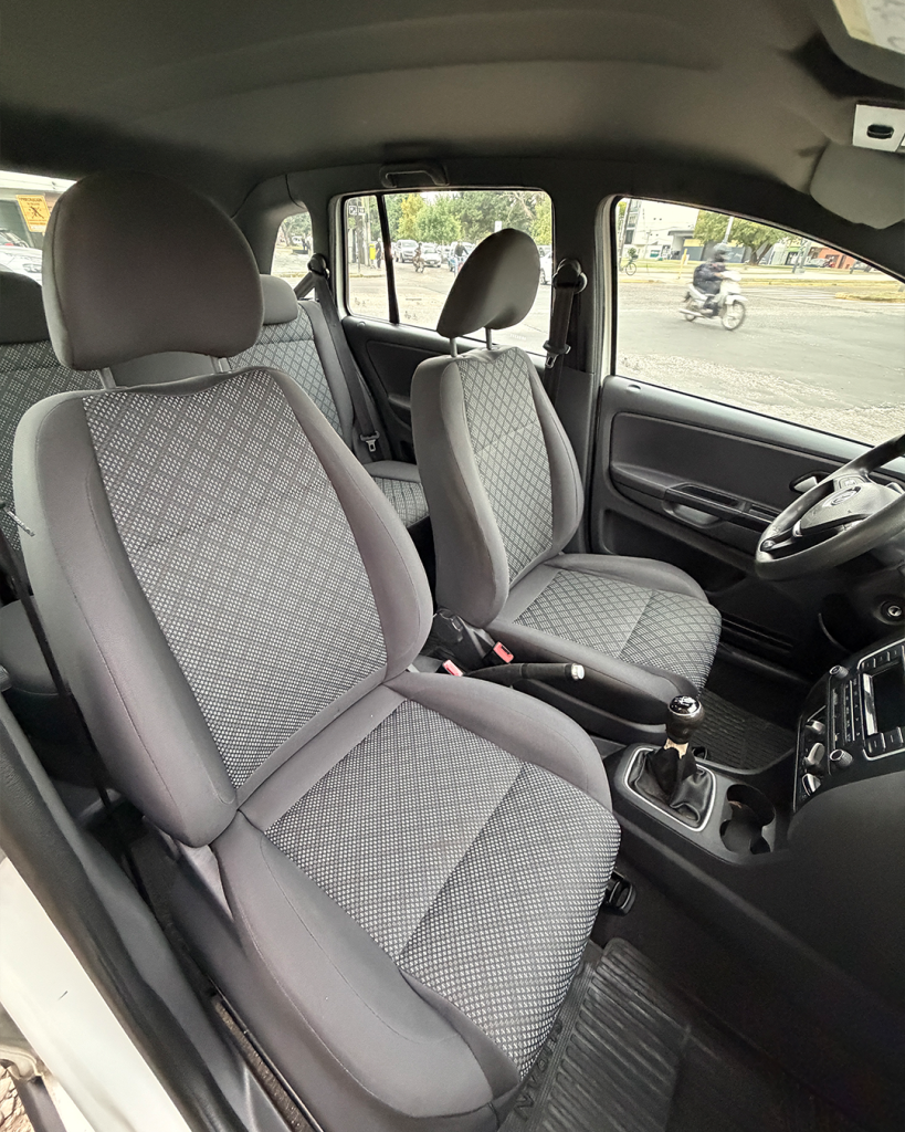 Volkswagen Suran Track