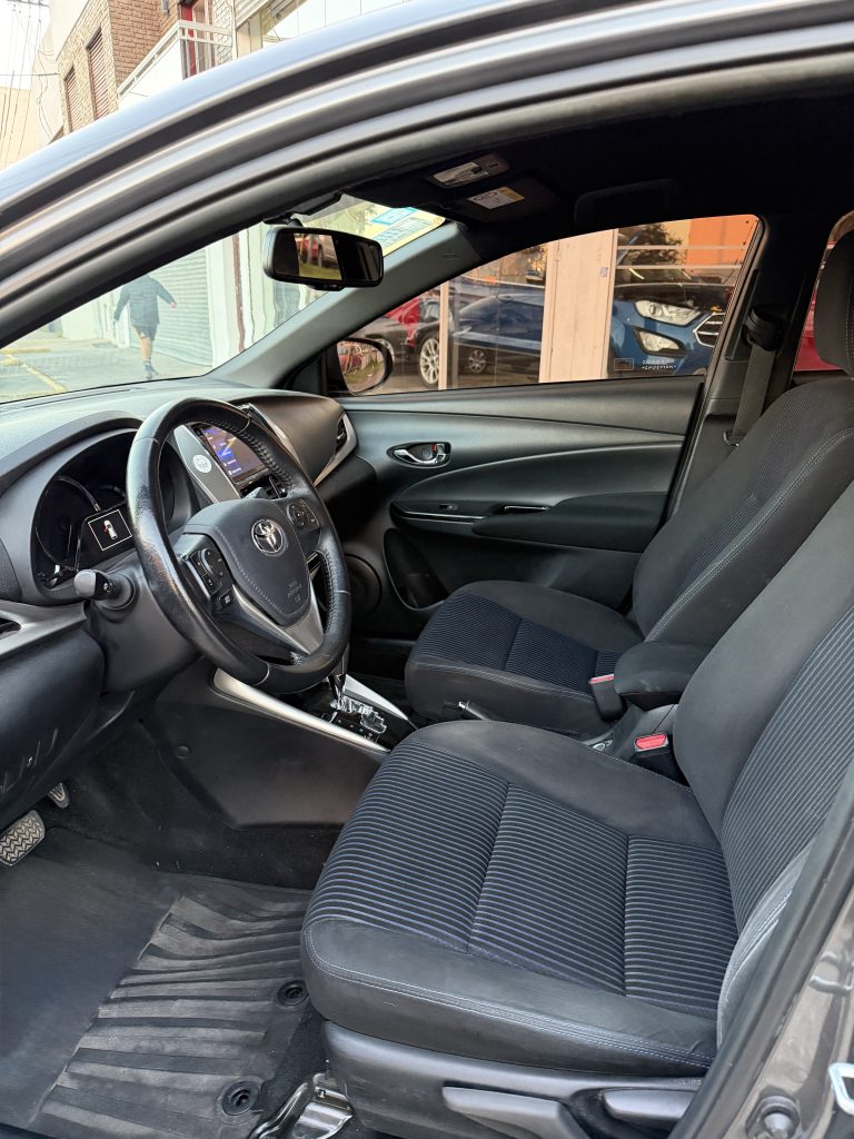 Toyota Yaris XLS