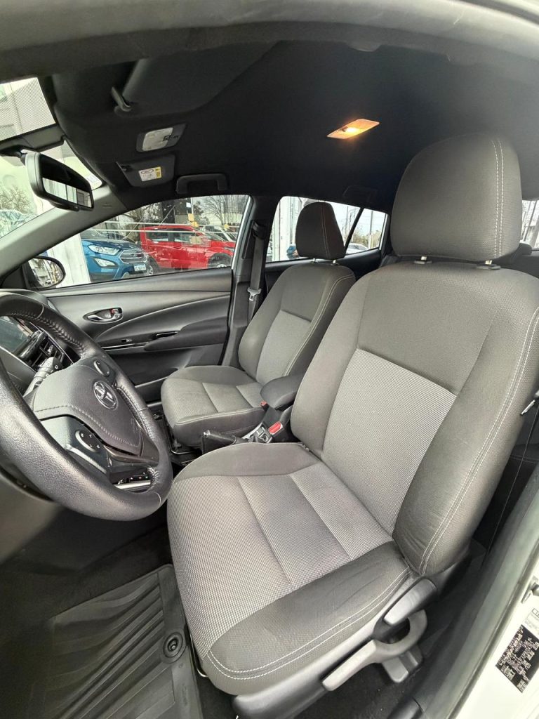 Toyota Yaris XLS AT