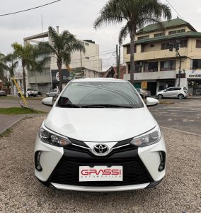 Toyota Yaris XLS AT