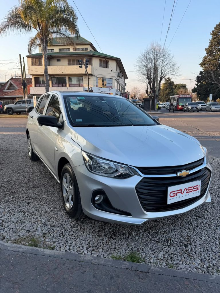 Chevrolet Onix LT