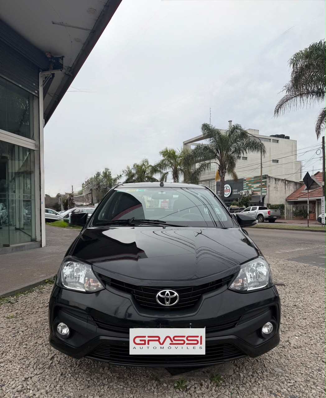 Toyota Etios XLS AT